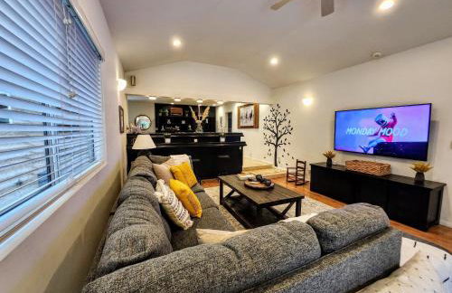 Stylish 4 Bedroom Home Near Venice Beach with Backyard BBQ - Foto 22