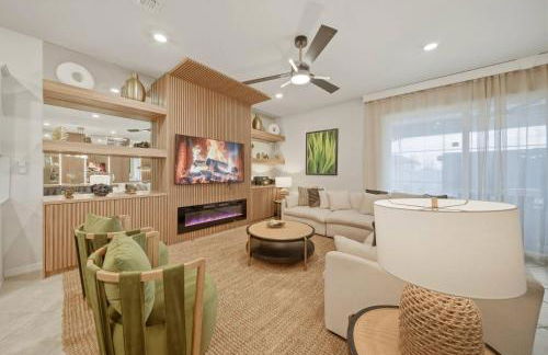 Brand NEW 10Bdrms8Bath Luxury - Foto 3