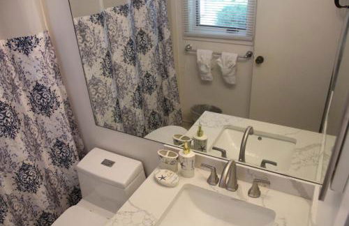 Exceptional New Seabury Mews Property - Photo 13