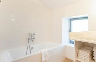 La Bastide du Père Mathieu Jacuzzi couvert et Piscine - Foto 7