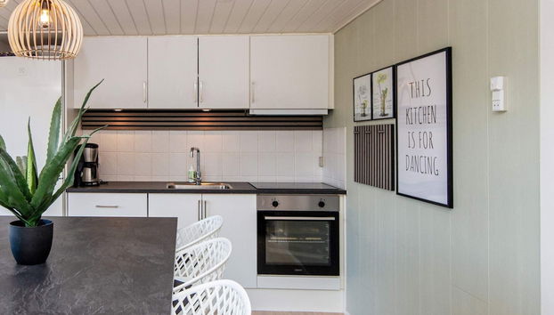 6 Person Holiday Home in Logstor - Foto 5, Cocina privada