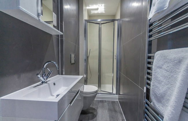 The Crescent by Pureserviced - Foto 64