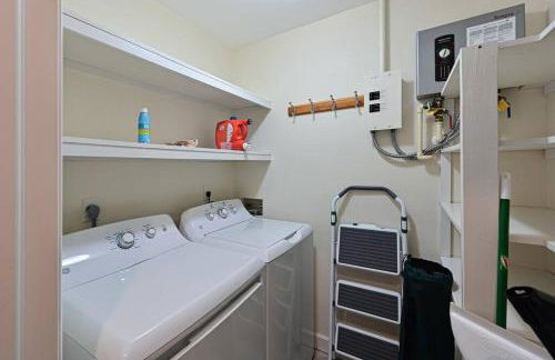 Bradenton Escape with Private Heated Pool - Photo 3