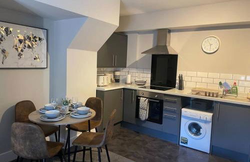 Poplar House by ShortStays4U 2Bedroom house in town centre with free Parking! - Foto 3