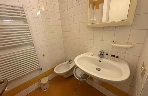 GuestHost - Arco della Pace Central Apartment - Foto 5