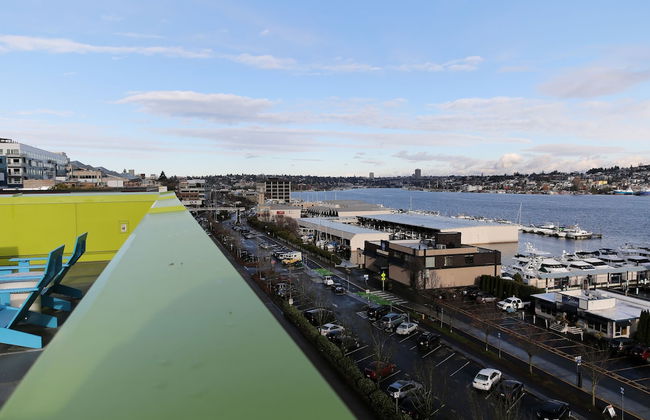 Domicile Suites at Marina SLU - Photo 61