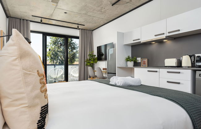 Bridgewater One Luxury Apartments - Photo 73