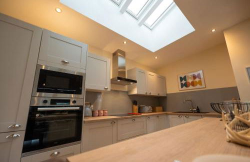 The Swallows Nest - Photo 7