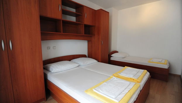 Appartments Knezevic - Foto 4, Habitación