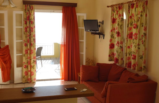 Natalia Apartment A With Panoramic sea Views of Agios Gordios bay - Photo 14
