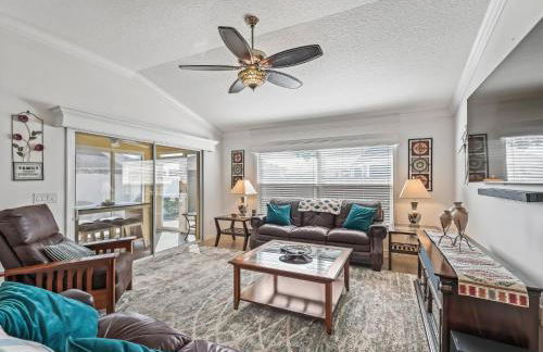 1068 Z4B VILLAGE OF PINE RIDGE by REMAX Premier - Foto 5