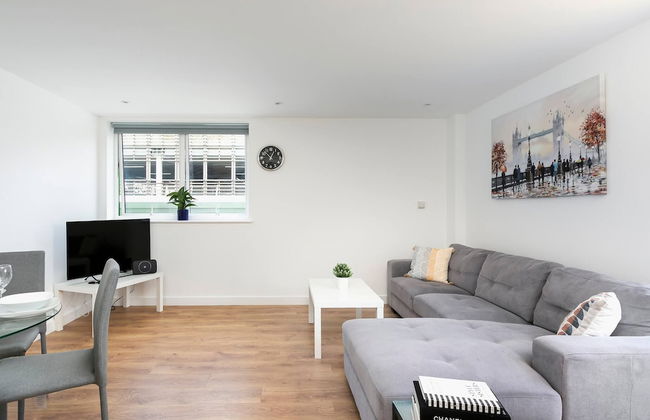 Skyvillion - Huge 4bed Apartment Wbalcony - Parking - Photo 27