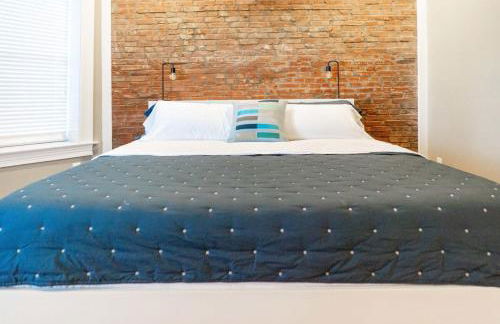 Lovely 4BR Shaw Family Home Garage ABODEbucks - Photo 21