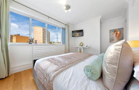 PANORAMIC Apartment with Terrace on HARRODS - Foto 31