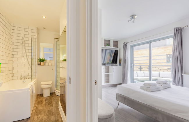 Bright 2 Bedroom Flat in Lambeth With Balcony - Foto 24