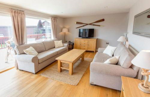 Retallack Resort 4 bedroom lodge - Hot Tub for hire on request -Pool & Spa - Foto 11