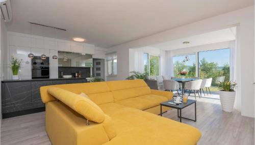 Cozy Home In Veliki Brocanac - Foto 4