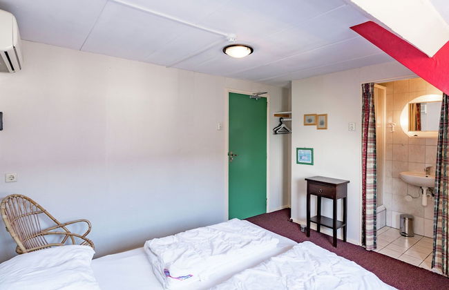 Quaint Holiday Home in Friesland by the Lake - Foto 11