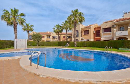 Torrevieja Palm Apartment- very quiet, in the garden, air condition in every room - Foto 4
