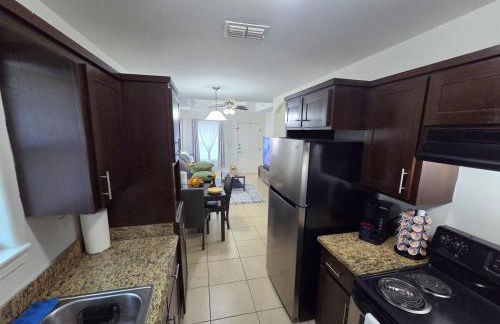 Cozy Apartment Near University Dr - Foto 4