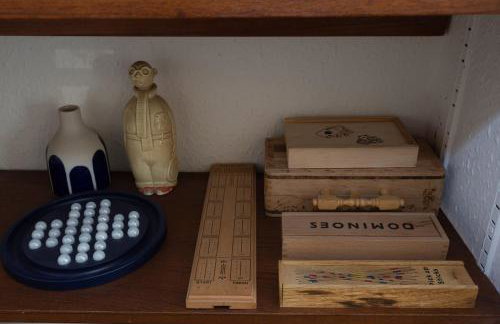 Cosy mid century Stockport with views, dog walks, woodburner - Foto 17