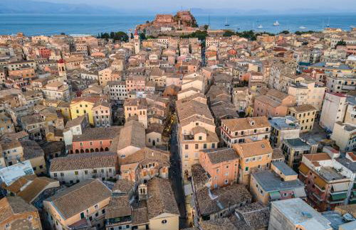 ZACHARI HOUSE CFU - Foto 29