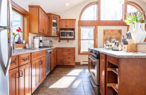 Private Berkshire Escape Special April Pricing select your dates for discount Monthly Pricing - Foto 67