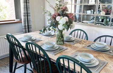 The Heights - quiet detached home - stunning views - Foto 11