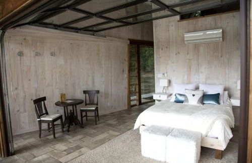 Romantic Cottage Rental on a Beautiful Farm in the Countryside near Austin, Texas - Photo 12