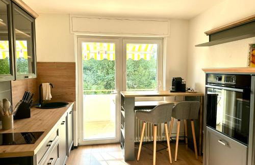 KA-City, 3 Zi, 75qm, Parken, Balkon, WLAN, Netflix ruhige Lage - Foto 4