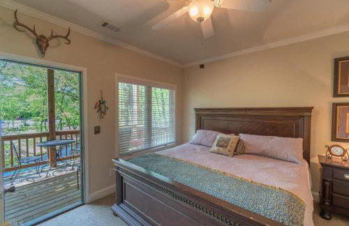 Riverfront home within walking distance of Helen - Foto 28