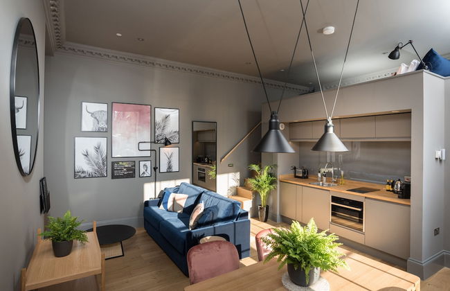 Hiding Space - Trim Street Apartments - Foto 48