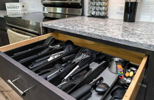 Spacious Hazel Green Home with Fireplace, Yard! - Foto 17