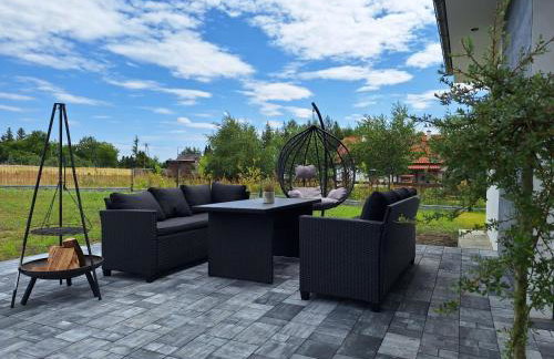 Nowoczesny wypoczynek - dom blisko jeziora i lasu - Foto 5