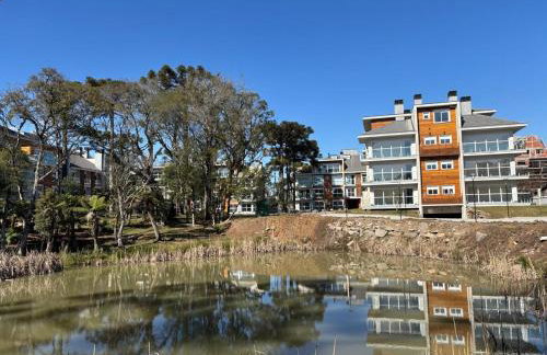 Apê Moderno e Aconchegante em Gramado RS c vaga - Foto 52