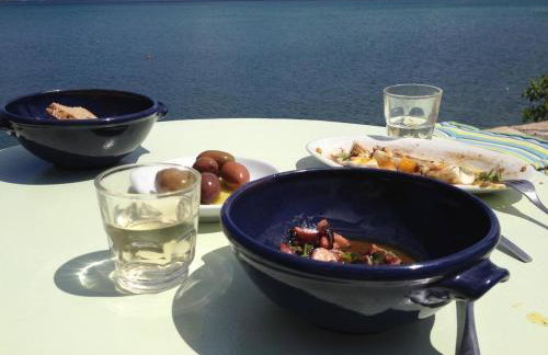 KIVERI 1876 traditional seafront cottage - Photo 51