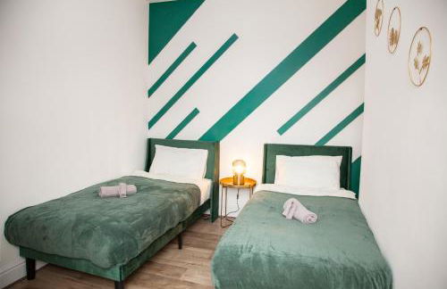 Entire Luxury Home in Old Trafford, next to MUFC - Foto 14