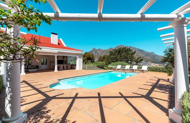 Sublime Five bed Property in Glorious Setting - Photo 22