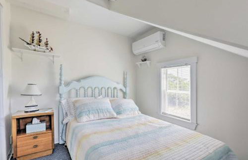 Plum Island Retreat about 1-Block Walk to Beach! - Foto 31