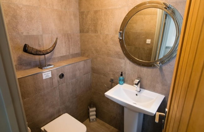 Oaktree Lodge - Luxury Cottage, Hot Tub, Sea Views - Foto 21