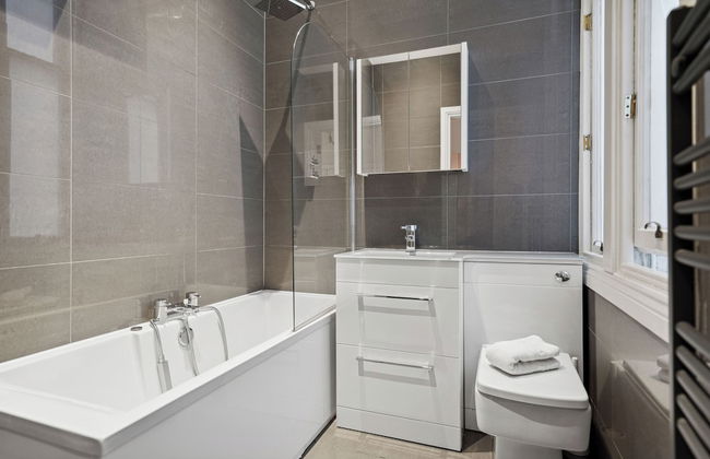 Blythswood Apartment 2 - Photo 51