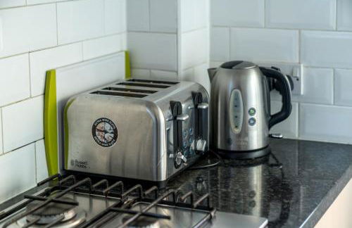 Madika Homes - Contractor Stays near Edgware Tube Station with Free Parking - Foto 21