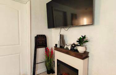 Private Sunset View Suite 5 Mins Off I-75 EV Outlet Available - Foto 27