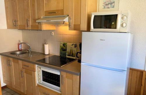 La Palmyre - PETITE VILLA MITOYENNE -PISCINE COLLECTIVE- PROCHE CENTRE - Foto 5