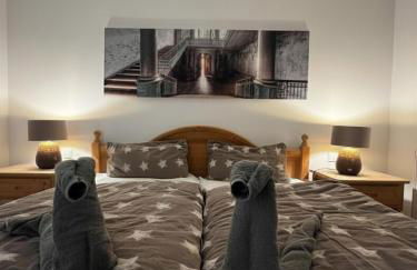 Frisch Renovierte Souterrain Wohnung - Foto 1