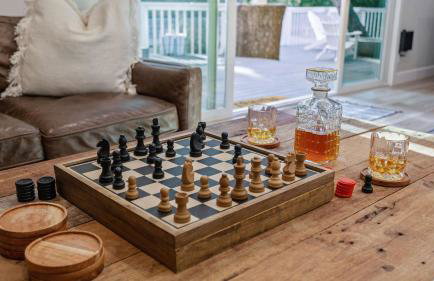 Hidden Oaks Farmhouse by Avantstay Hot Tub, Deck - Foto 20