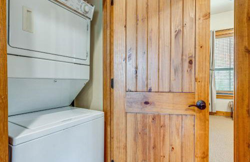 Scenic View! Lake Travis Cabin Near Pools and Marina - Foto 20