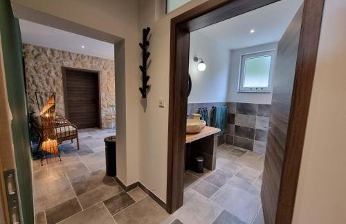 Apartments Suha Punta - Villa Babalonija - Photo 14