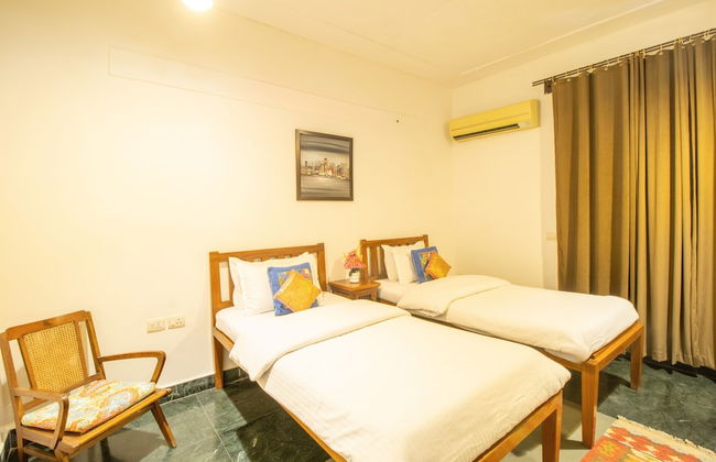 Opulent Antique 6BR Villa in Gurugram - Foto 13