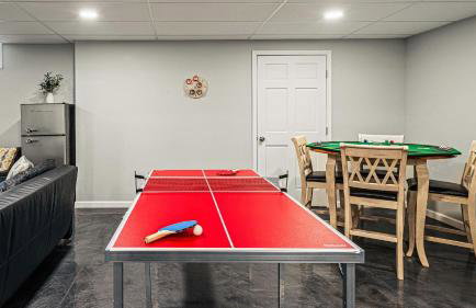 Laker's Pointe by Avantstay Lakefront Private Peninsula Hot Tub, Game Room - Foto 54